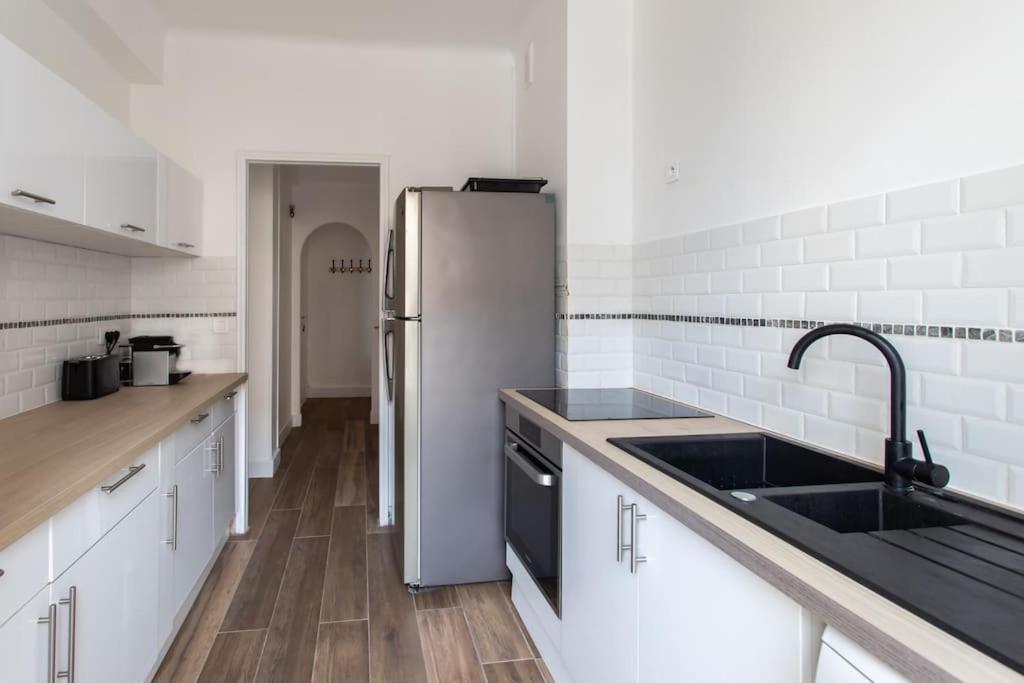 Appartamento L39 Promenade Des Anglais, Vue Mer/terrasse&wifi *